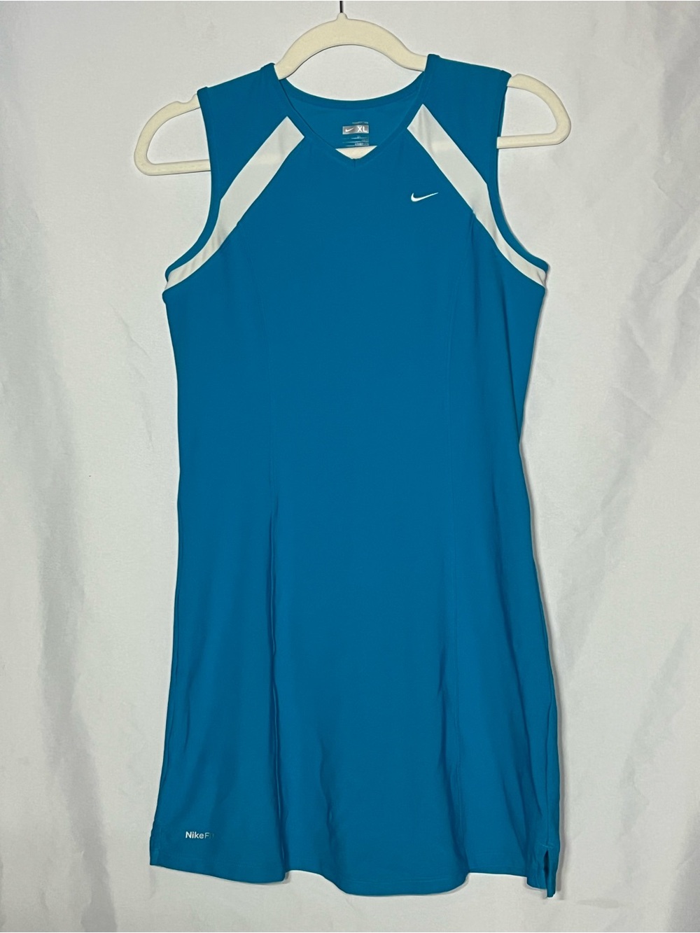 Nike Youth Girls XLarge DriFit Light Blue Sleeveless VNeck Athletic Mini Dress